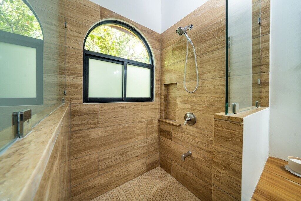 Photo of Bathroom in Kaneohe