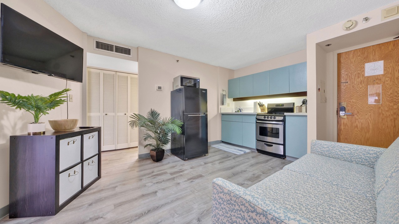 Photo of Livingroom in Downtown Honolulu