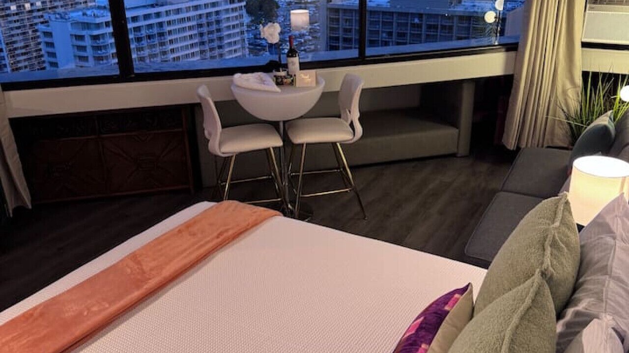 Photo of Bedroom in Waikiki