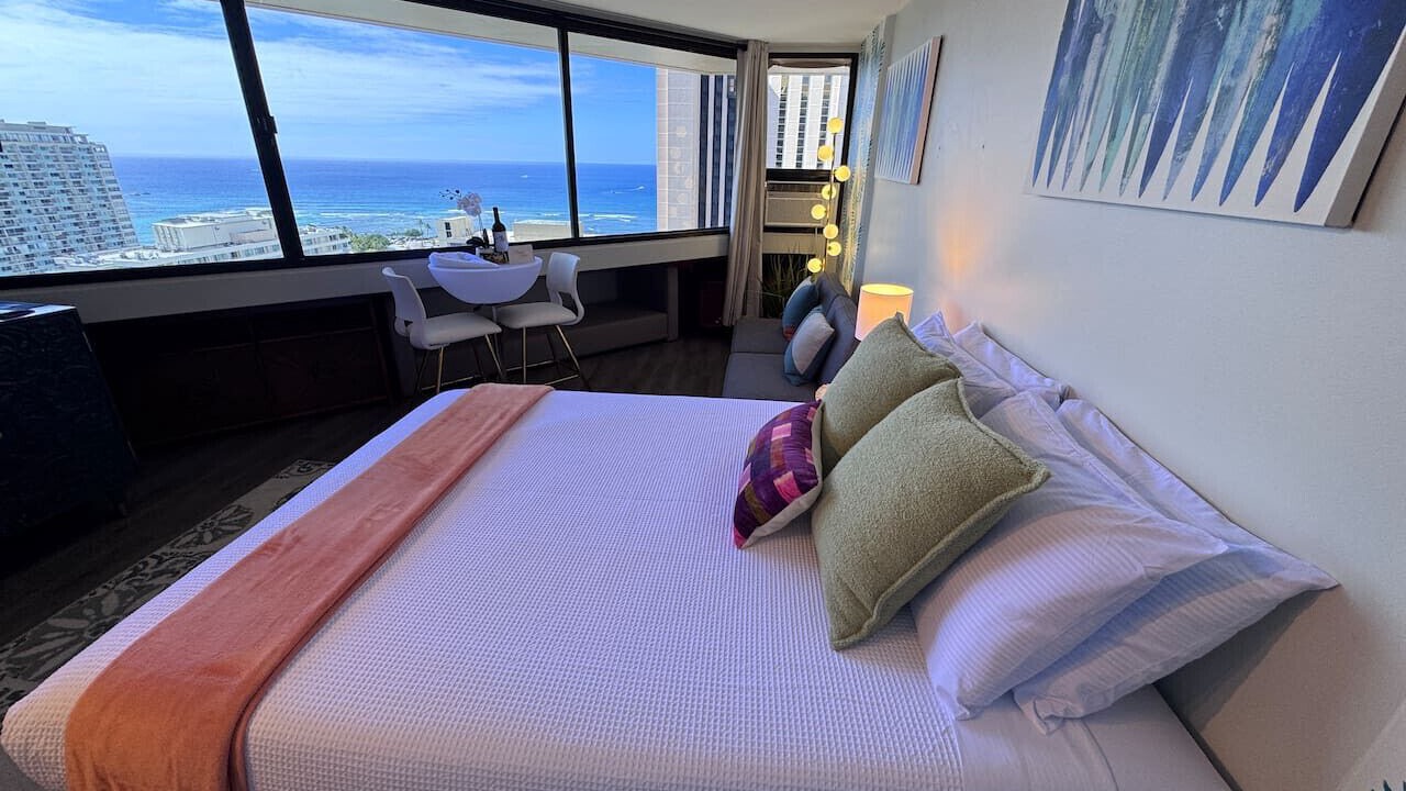 Photo of Bedroom in Waikiki