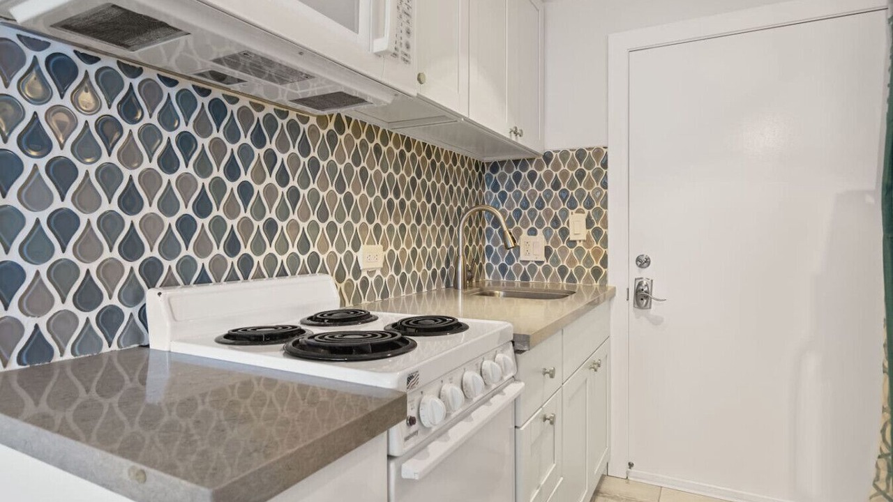 Photo of Kitchen in Waikiki