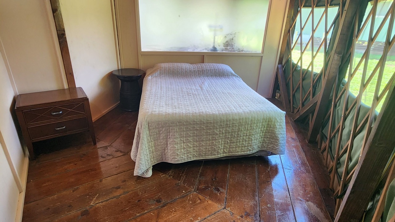 Photo of Bedroom in Mokuleia