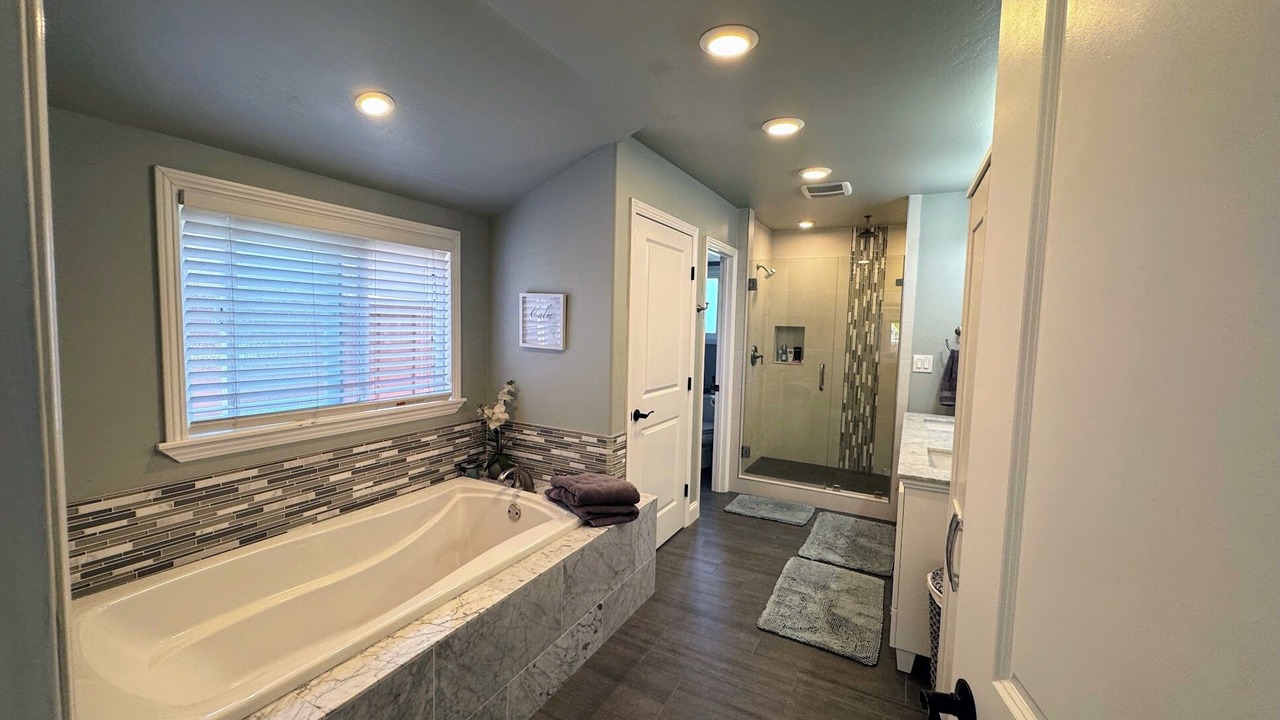 Photo of Bathroom in Bay Ho