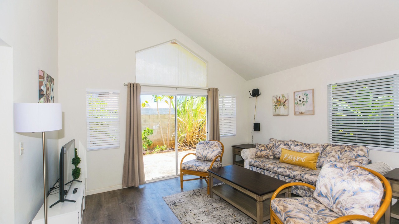 Photo of Livingroom in Kapolei