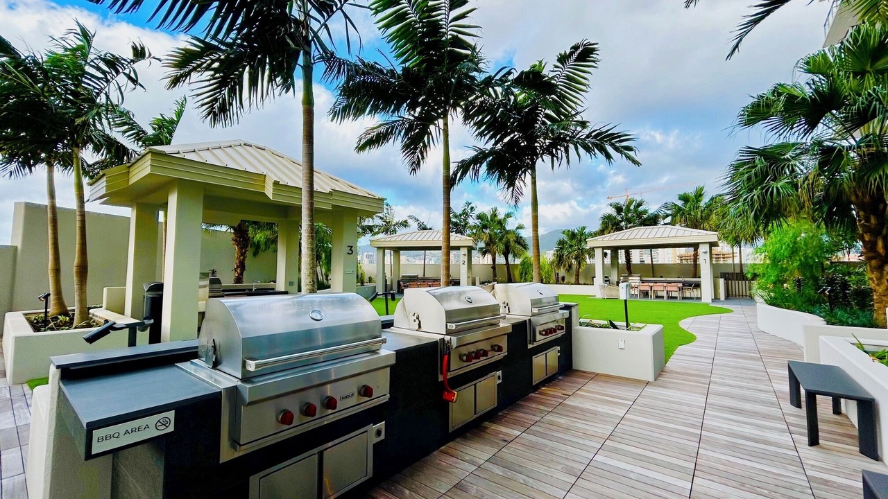 Photo of Patio Balcony in Ala Moana