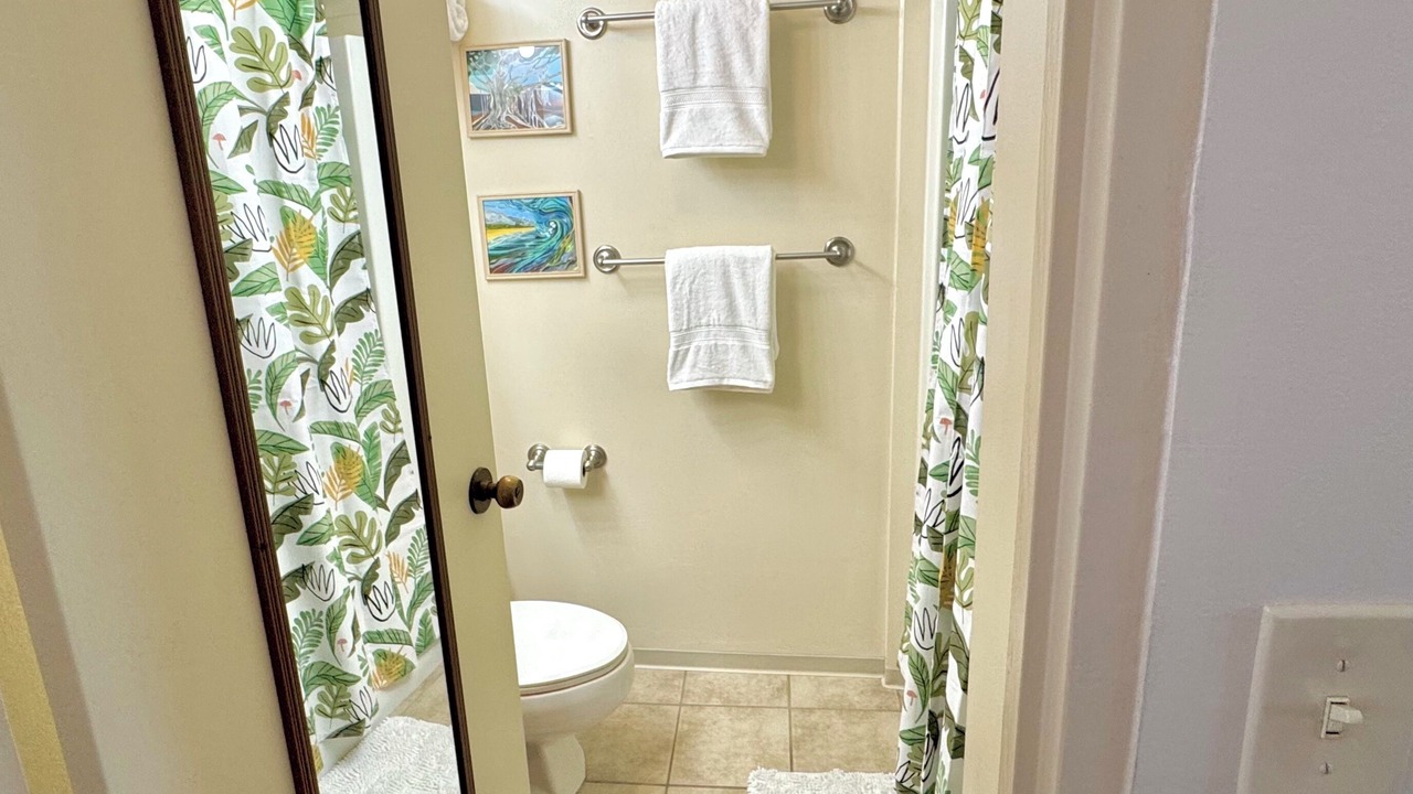 Photo of Bathroom in Hilo