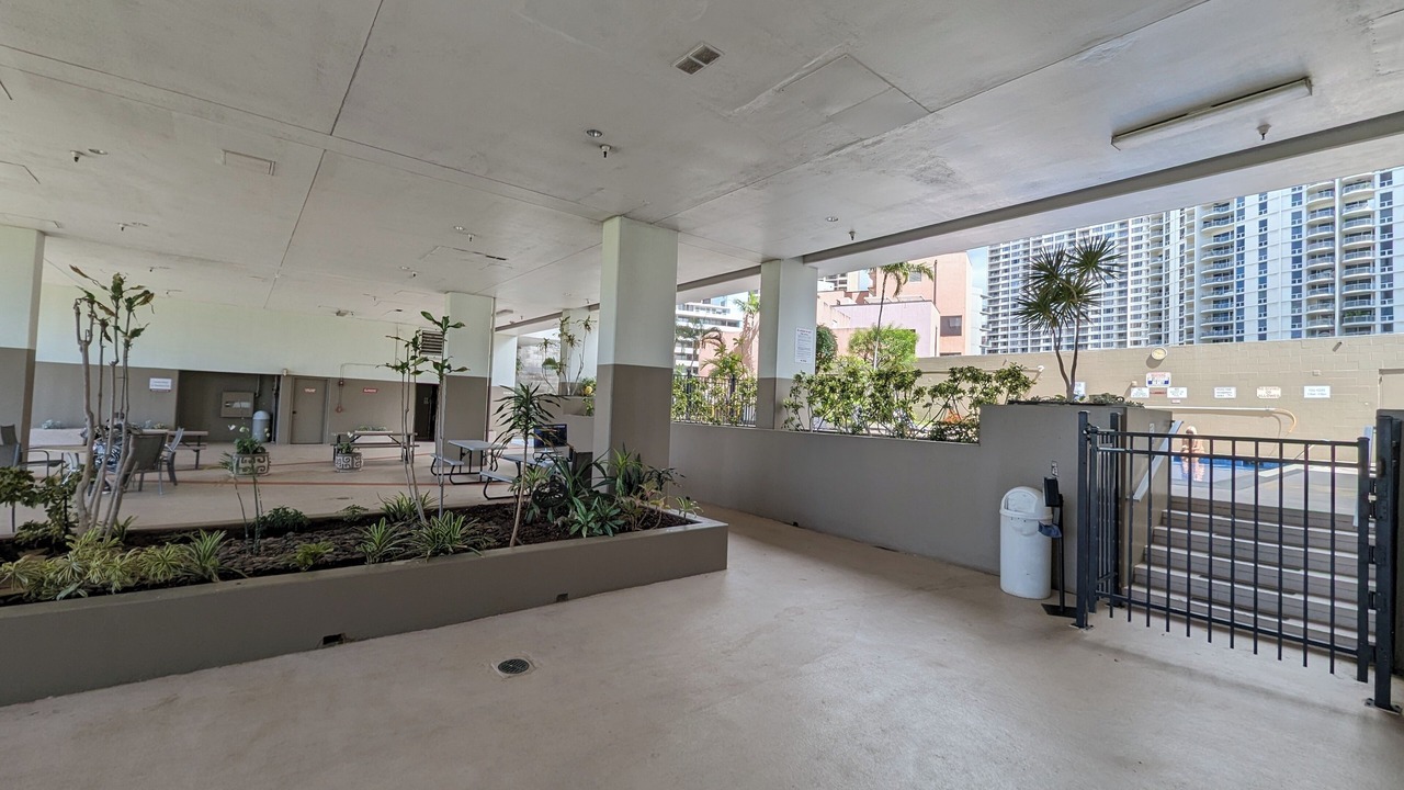 Photo of Patio Balcony in Waikiki