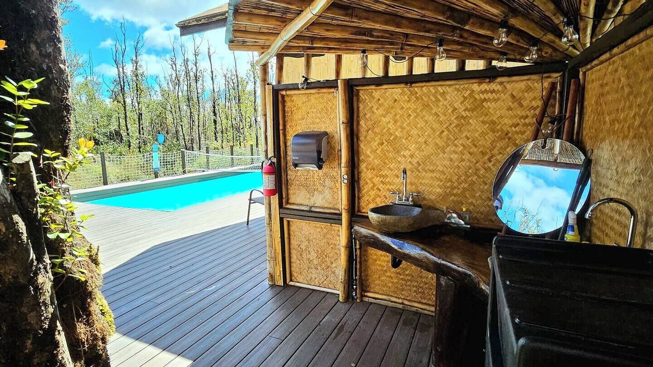 Photo of Patio Balcony in Fern Forest