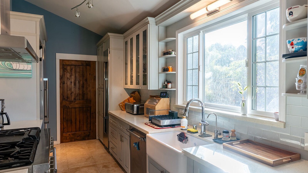 Photo of Kitchen in Portlock