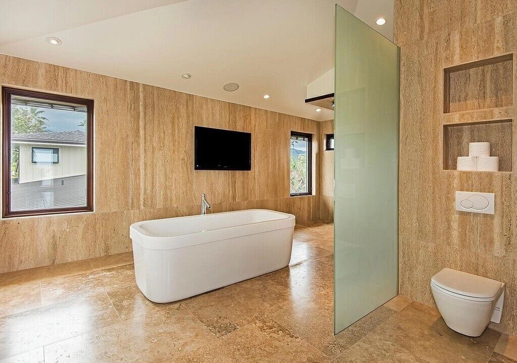 Photo of Bathroom in Kailua