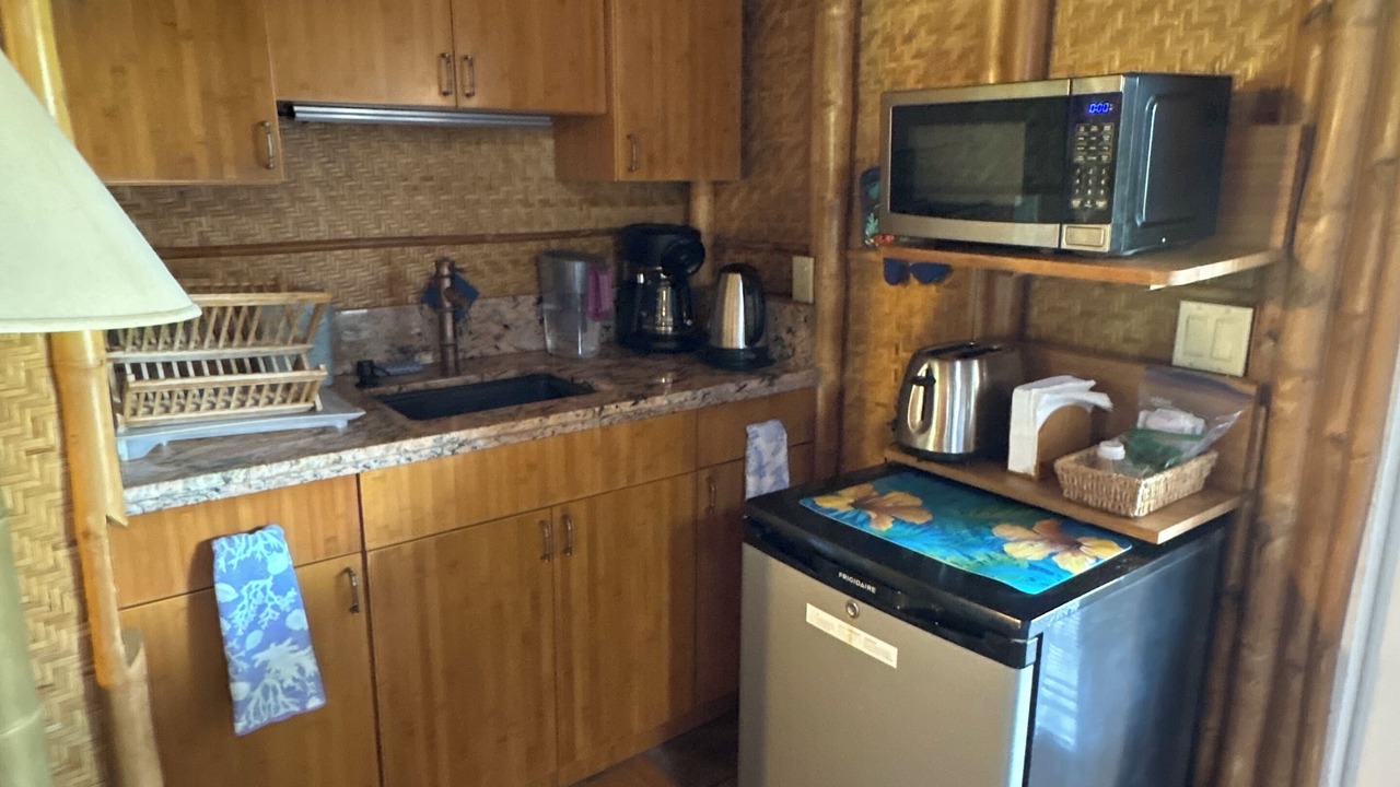 Photo of Kitchen in Haiku