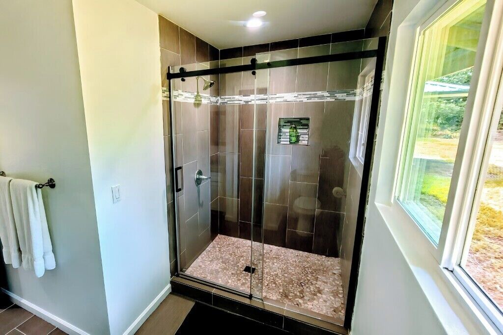 Photo of Bathroom in Keaau