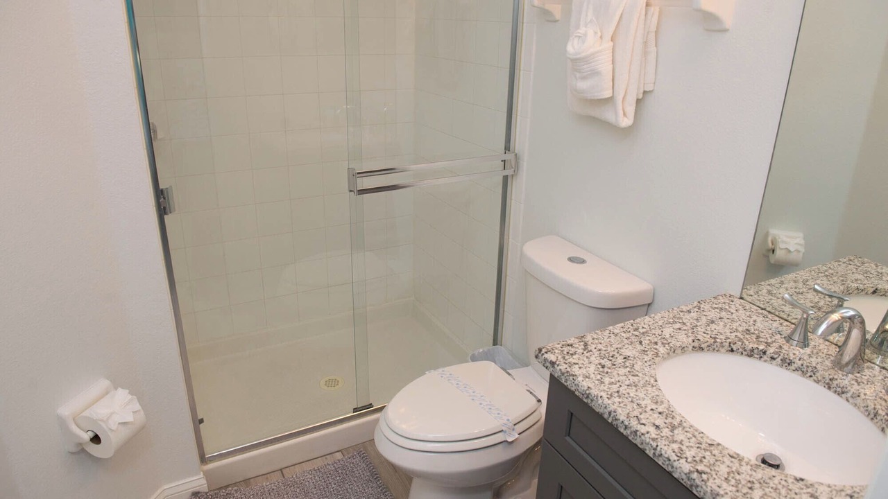 Photo of Bathroom in Windsor Palms