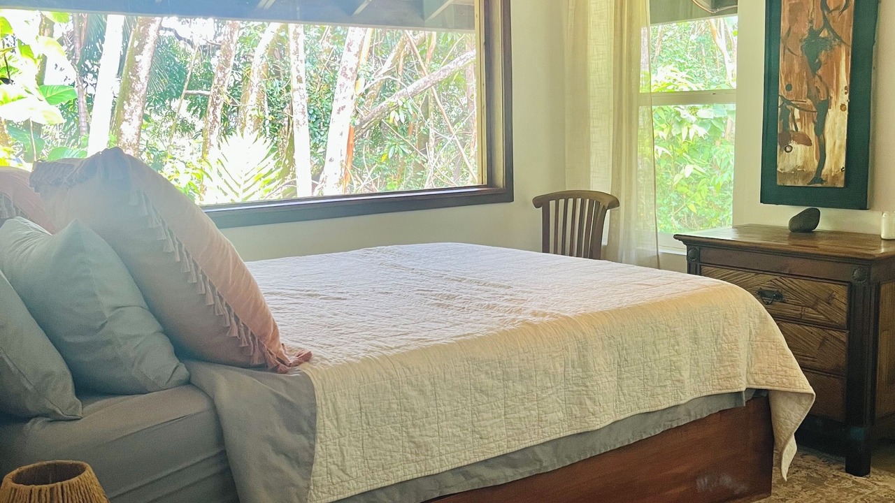 Photo of Bedroom in Ninole
