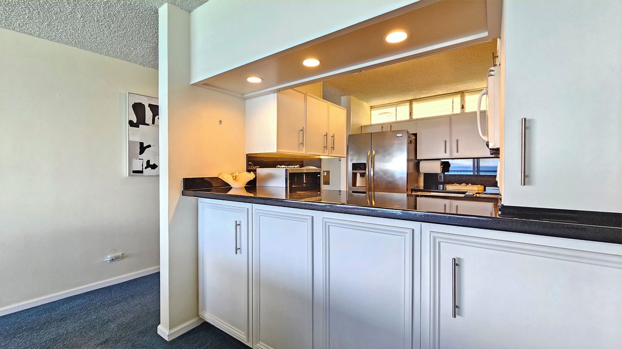 Photo of Kitchen in Diamond Head - Kapahulu - St. Louis