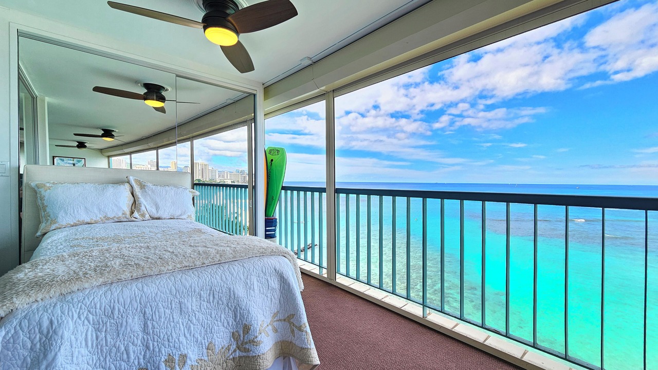 Photo of Bedroom in Diamond Head - Kapahulu - St. Louis