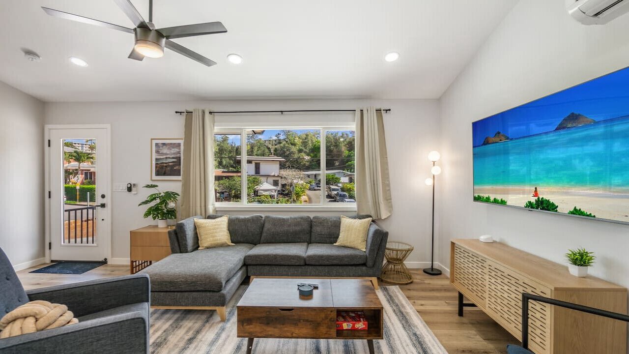 Photo of Livingroom in Mililani
