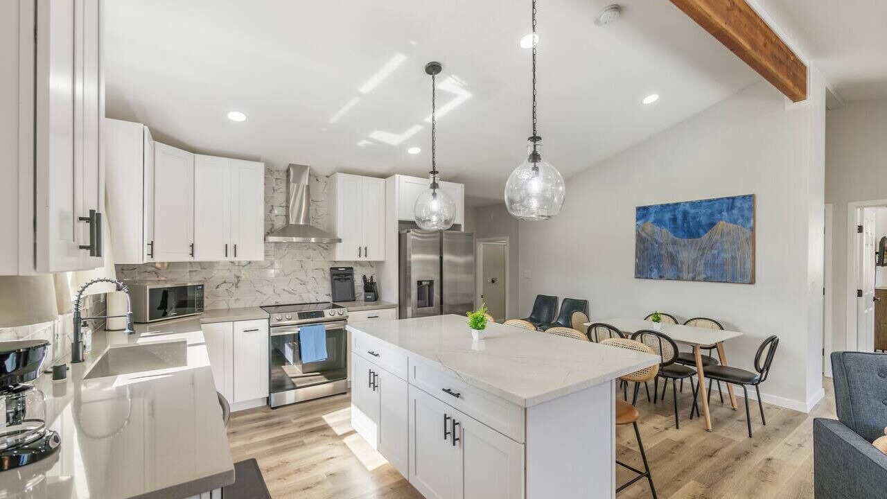 Photo of Kitchen in Mililani