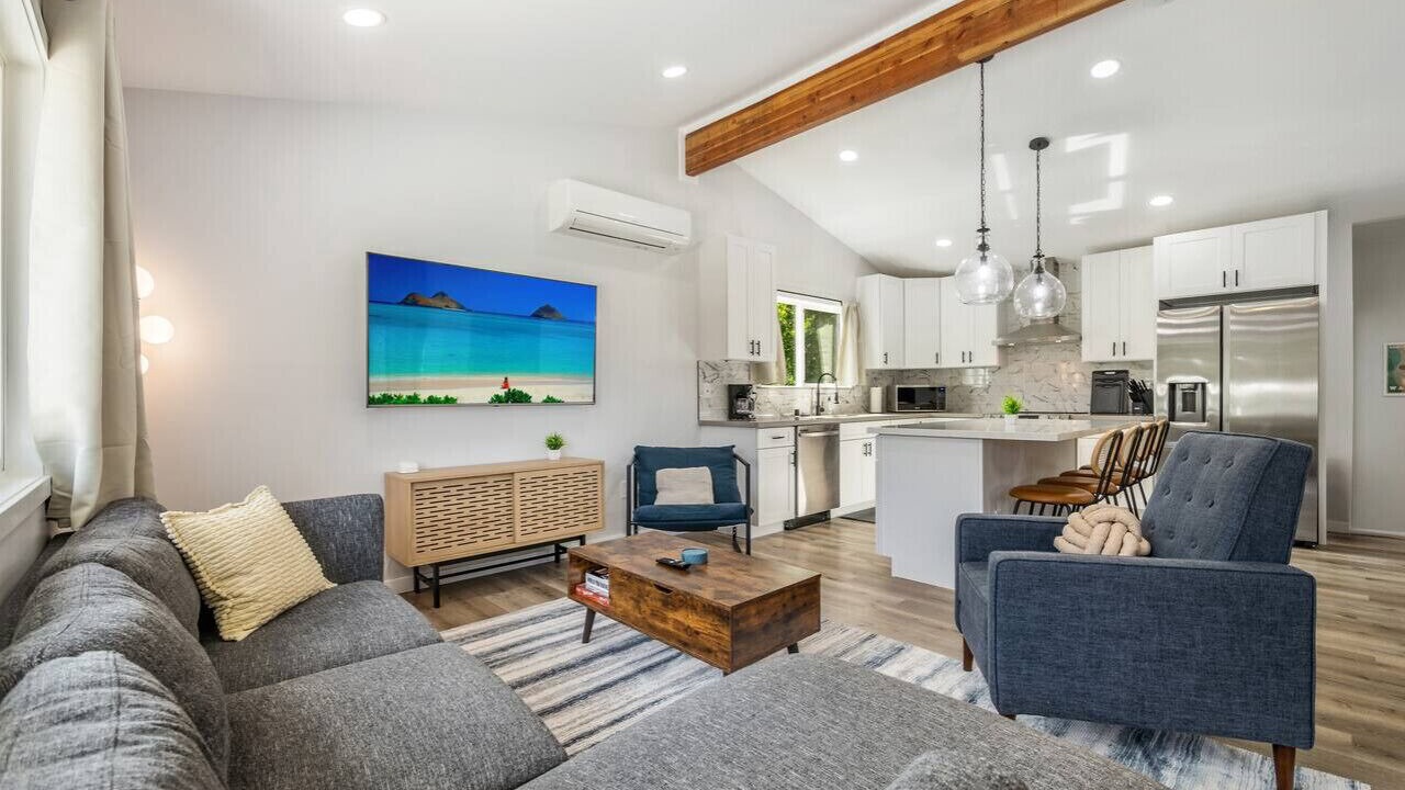 Photo of Livingroom in Mililani