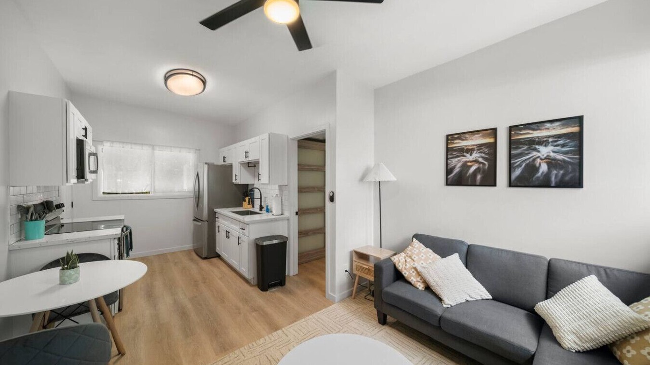 Photo of Livingroom in Hilo