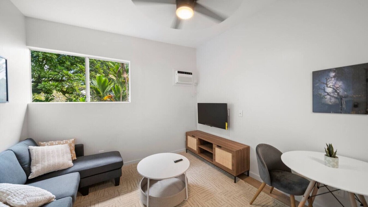 Photo of Livingroom in Hilo