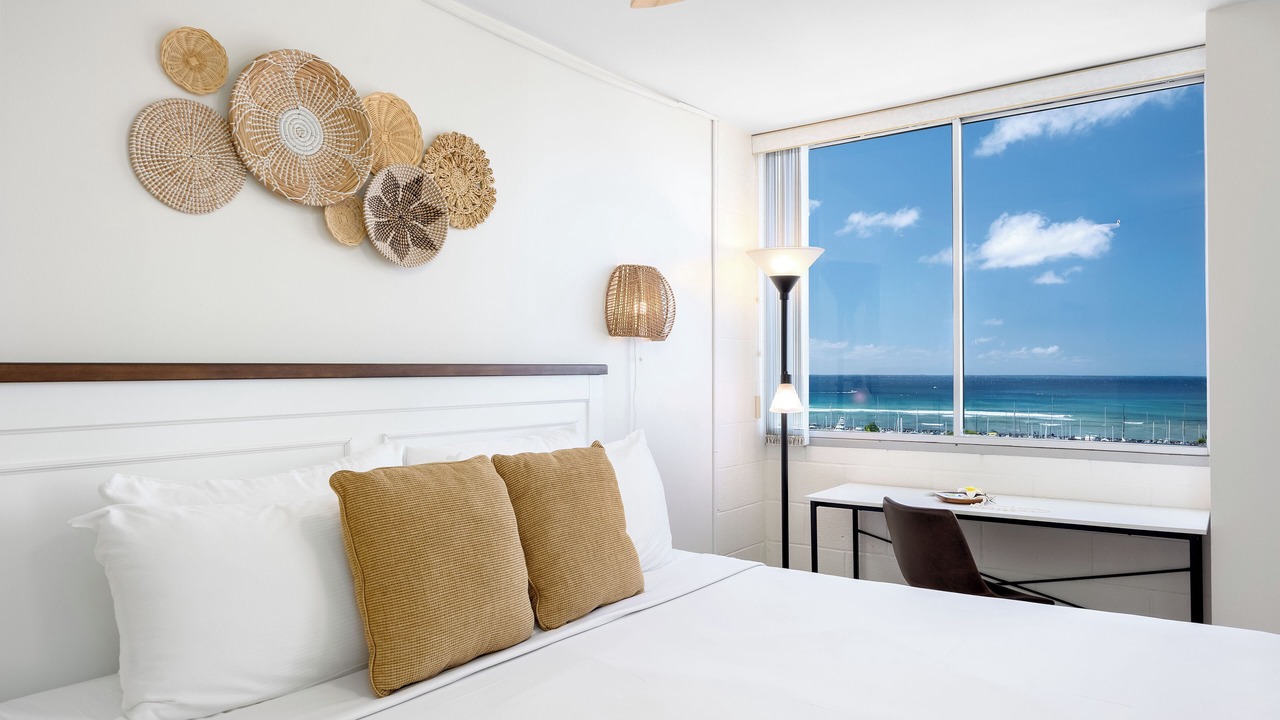 Photo of Bedroom in Waikiki