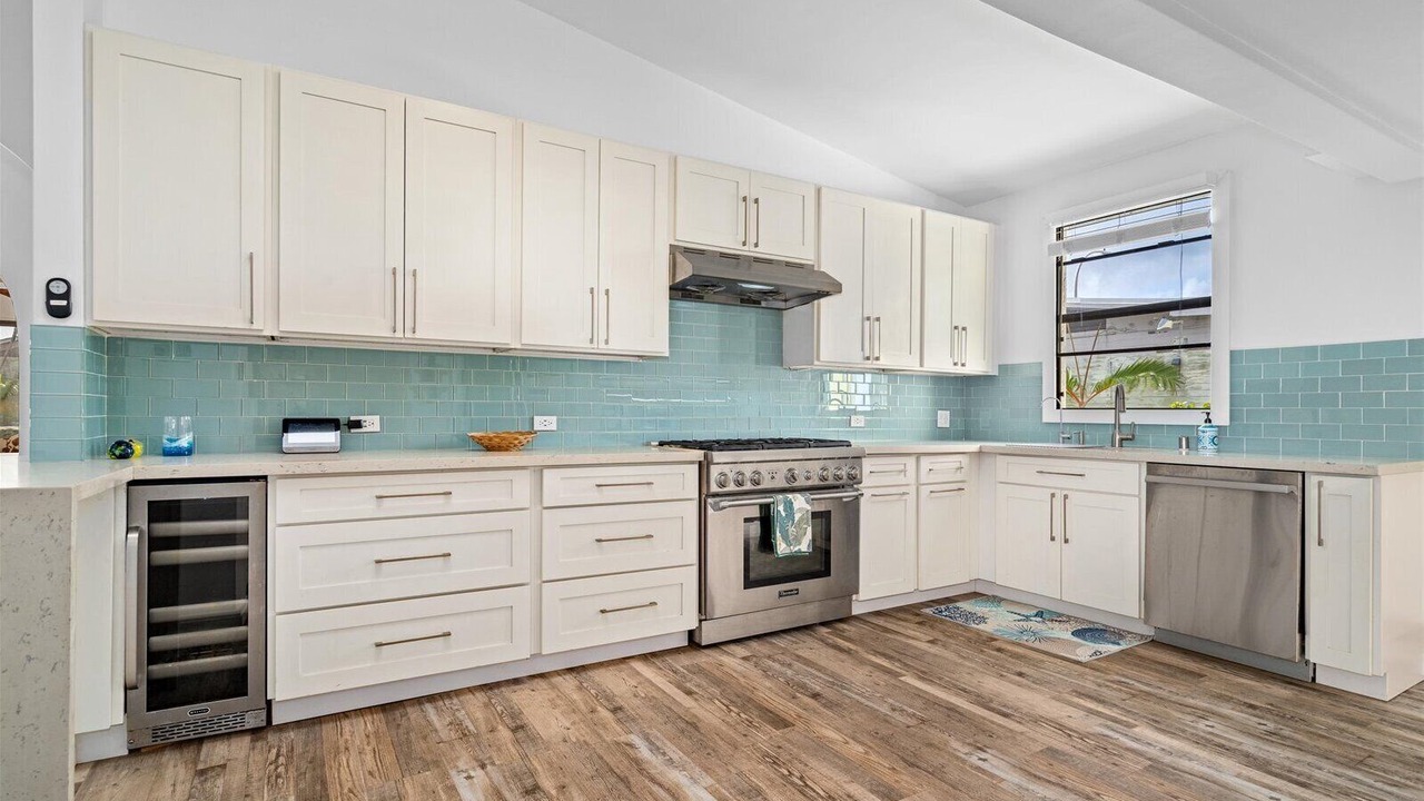 Photo of Kitchen in Portlock