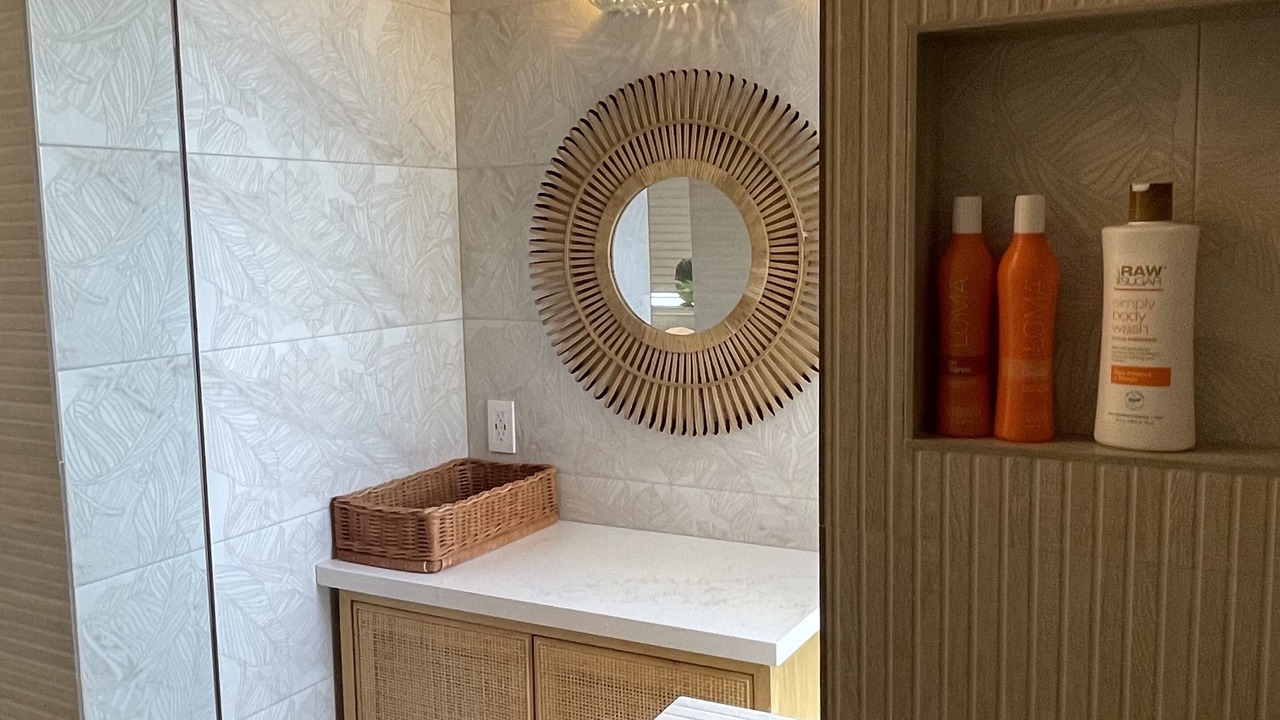 Photo of Bathroom in Kahana