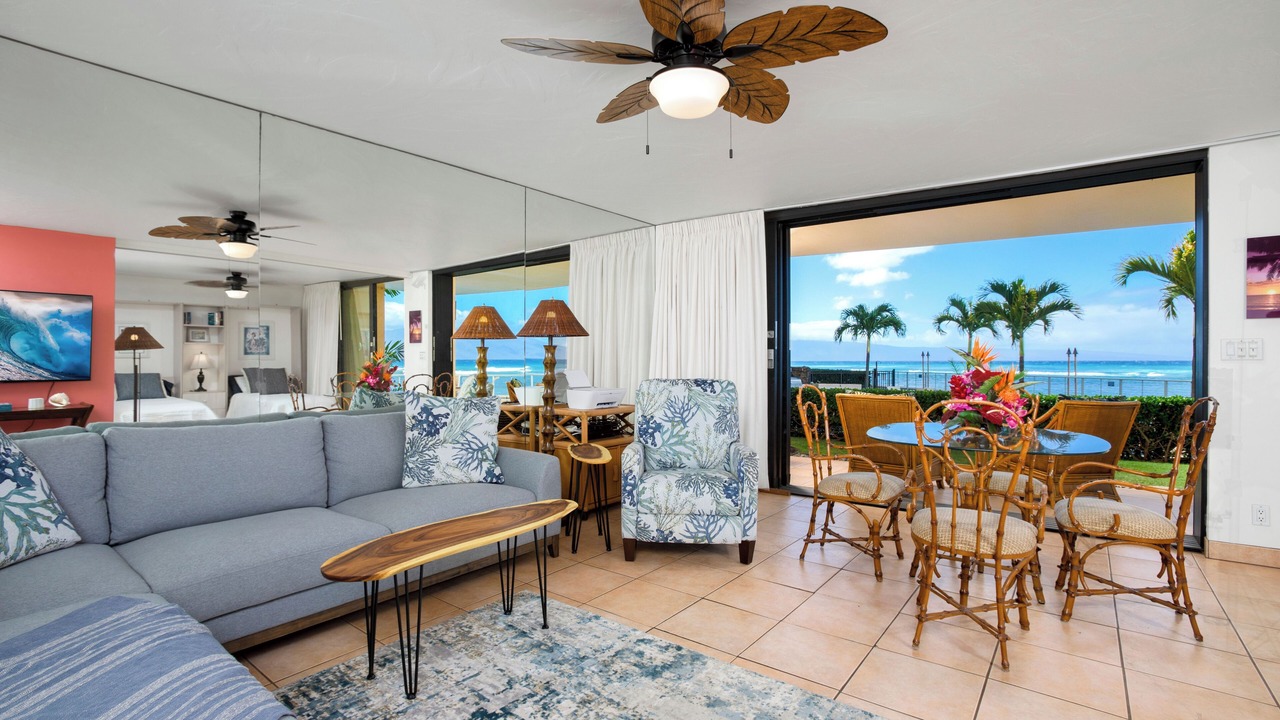 Photo of Livingroom in Kahana
