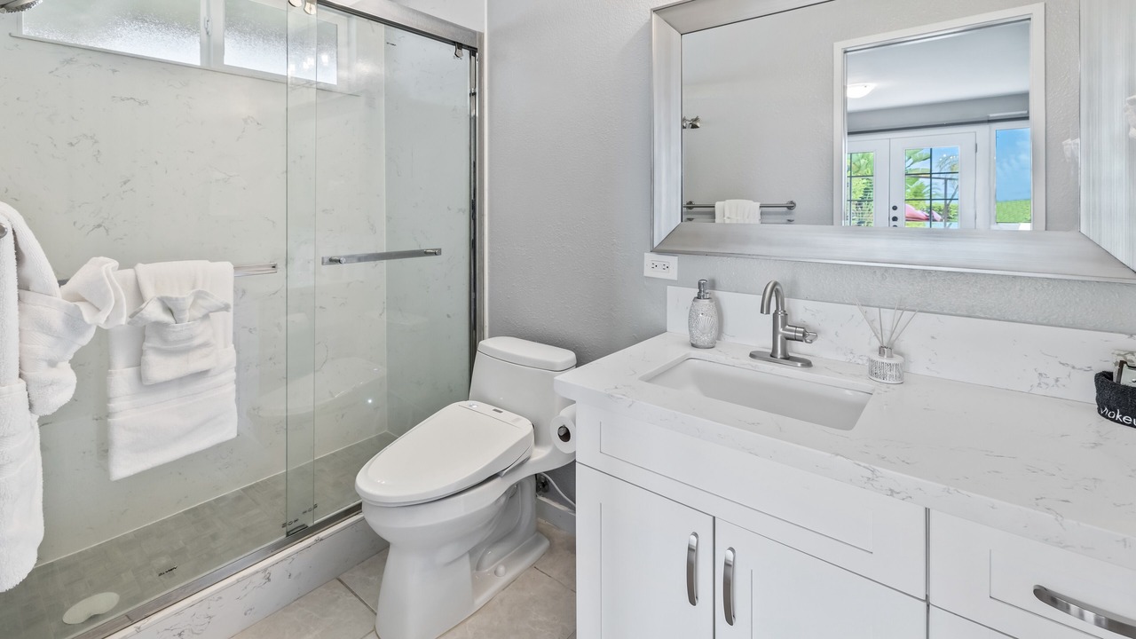 Photo of Bathroom in Portlock