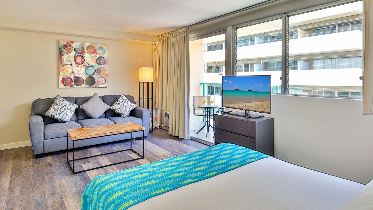 Photo of Livingroom in Waikiki