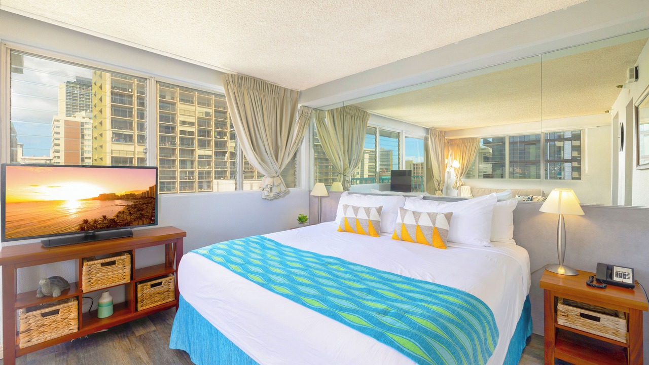 Photo of Bedroom in Waikiki