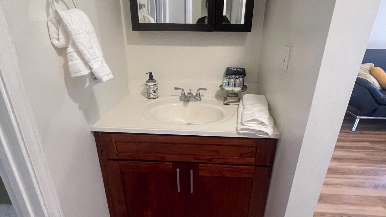 Photo of Bathroom in Waianae