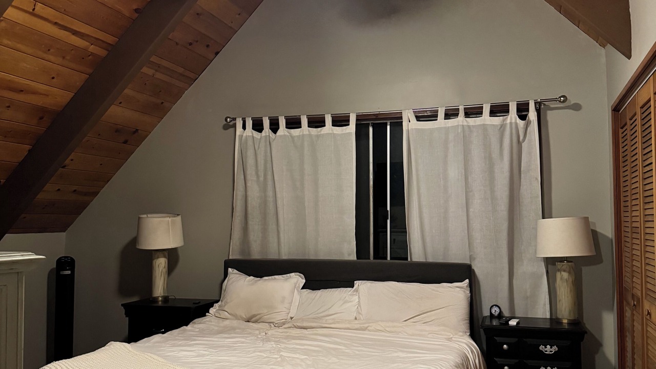 Photo of Bedroom in Hawi