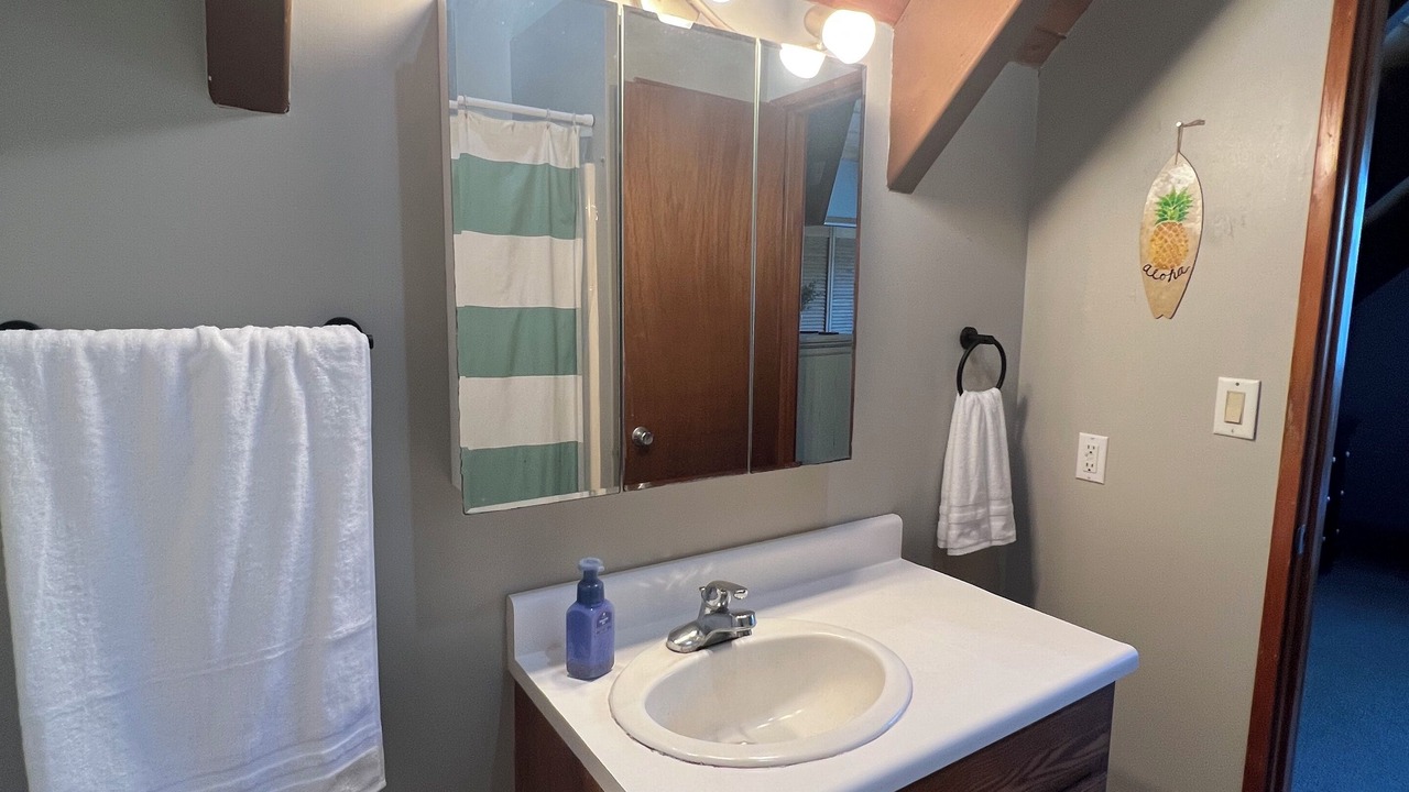 Photo of Bathroom in Hawi
