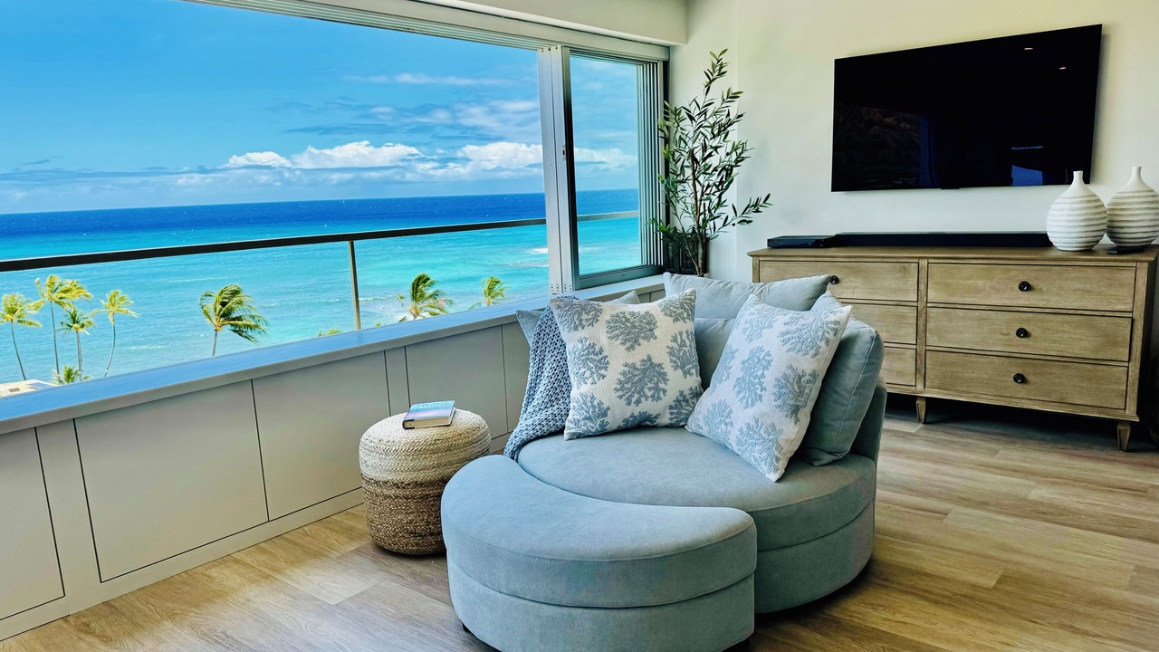 Photo of Livingroom in Honolulu