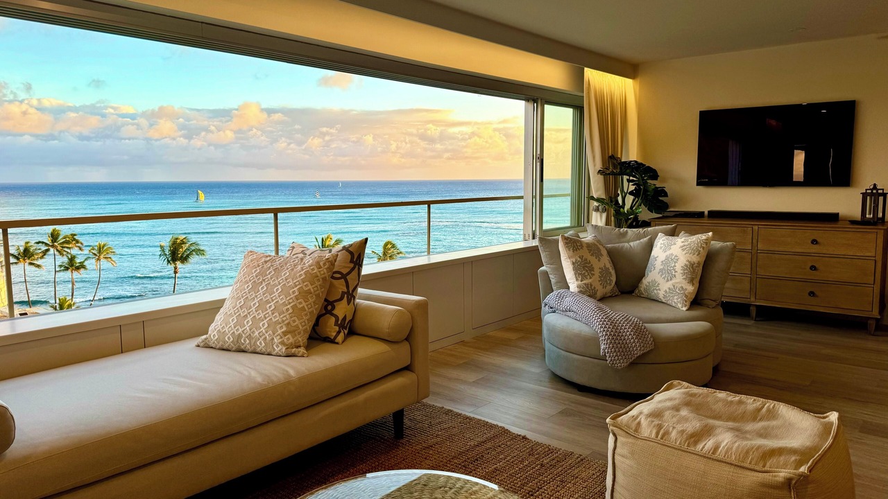 Photo of Livingroom in Honolulu