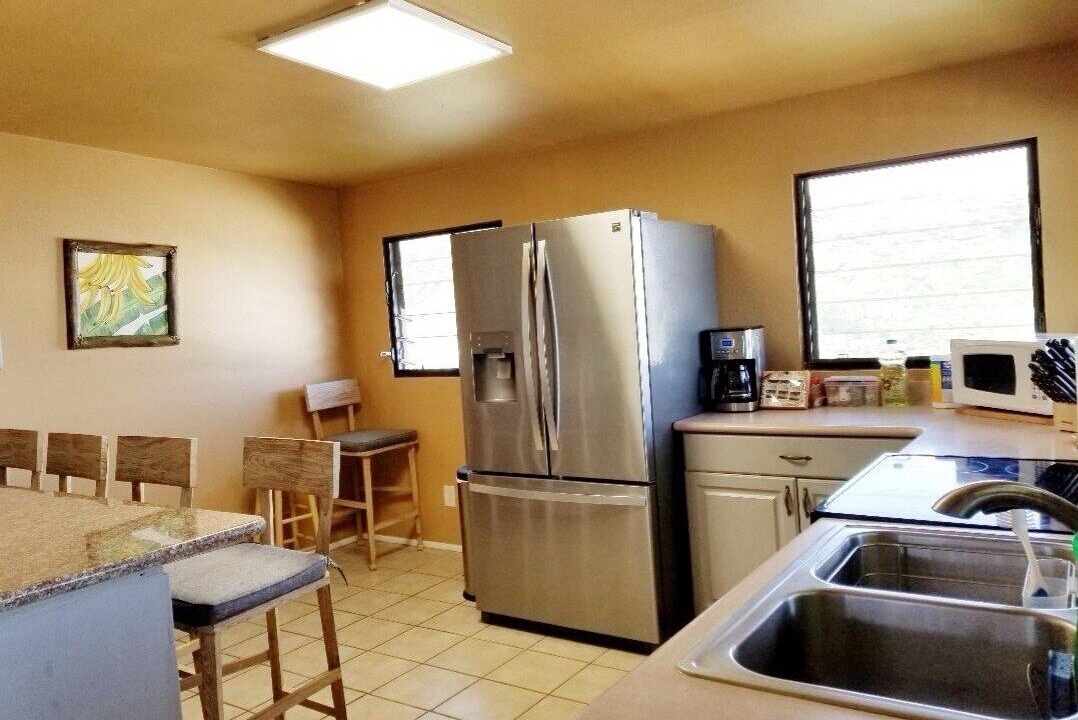 Photo of Kitchen in Waialae Iki Ridge