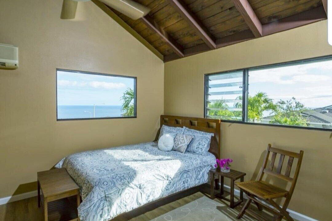 Photo of Bedroom in Waialae Iki Ridge