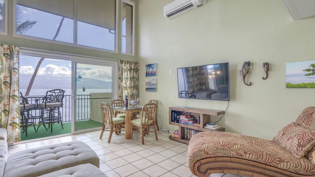 Photo of Livingroom in Maalaea