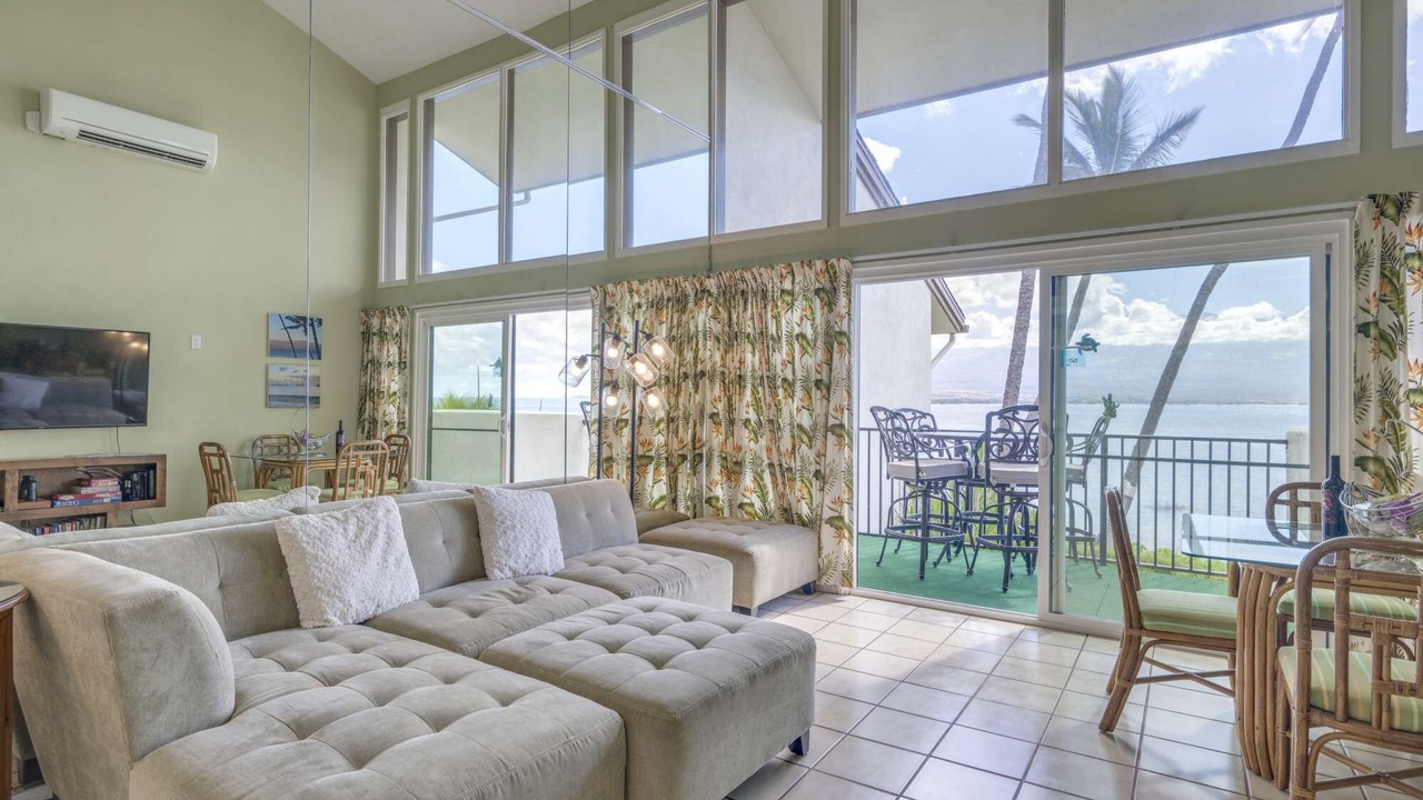 Photo of Livingroom in Maalaea