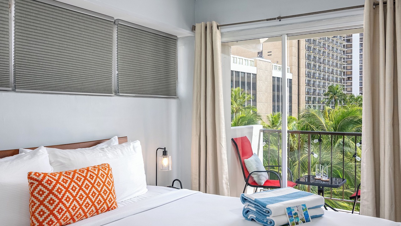 Photo of Bedroom in Waikiki
