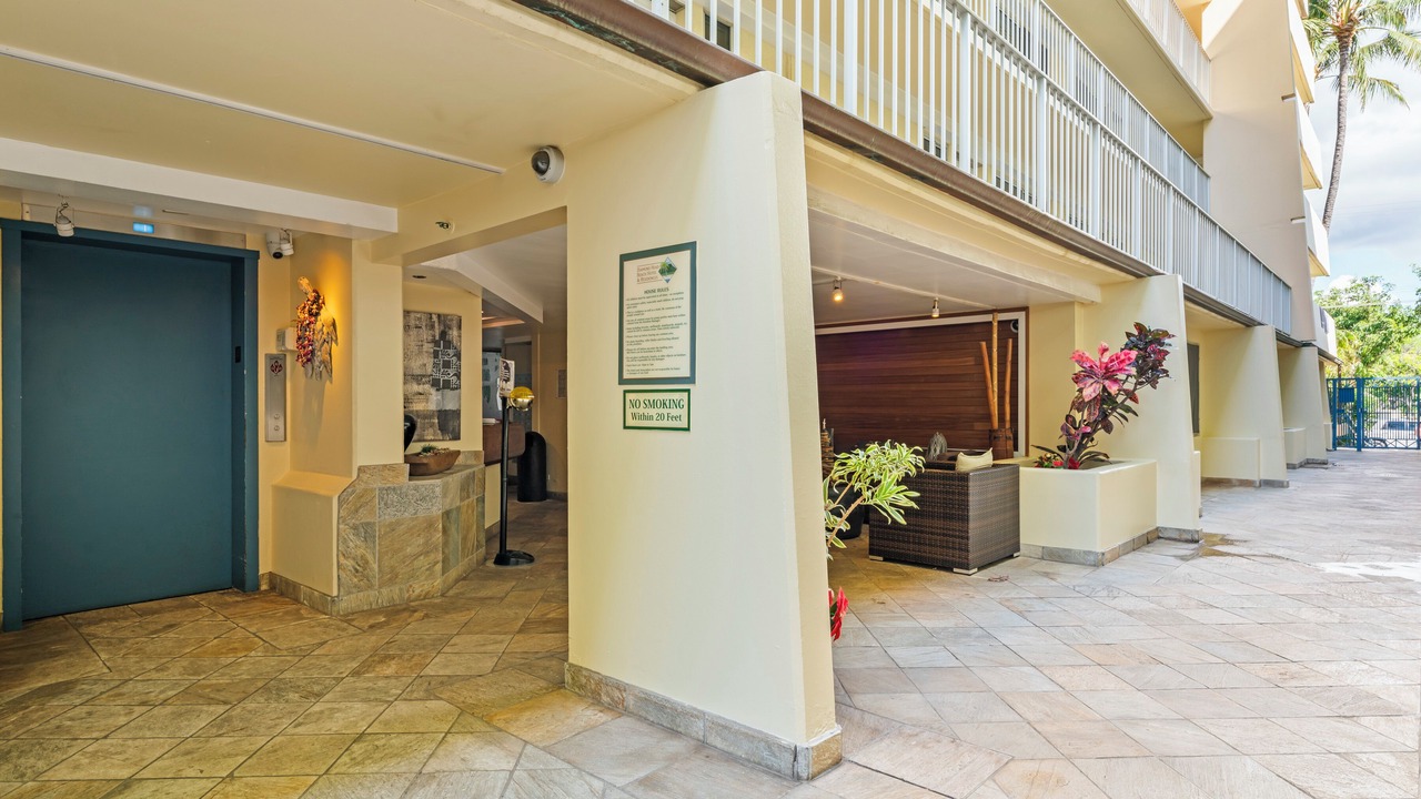 Photo of Outdoor in Diamond Head - Kapahulu - St. Louis