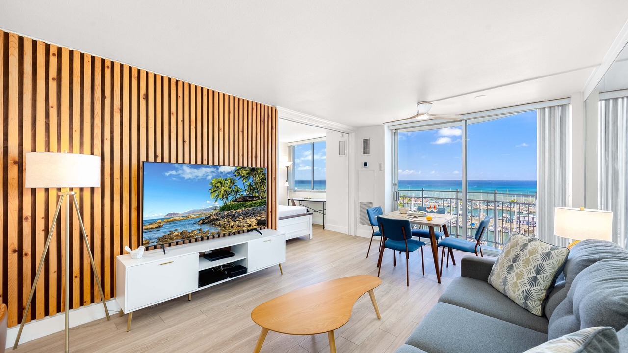 Photo of Bedroom in Waikiki