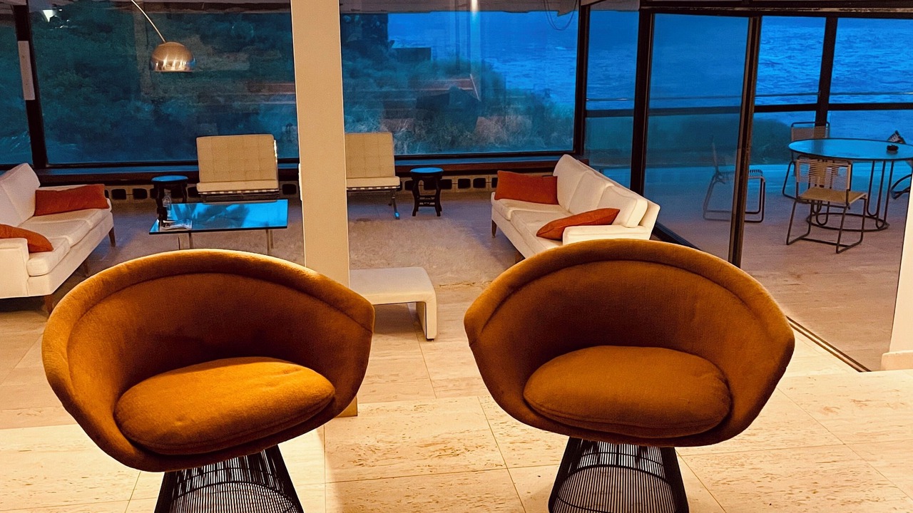 Photo of Livingroom in Honolulu