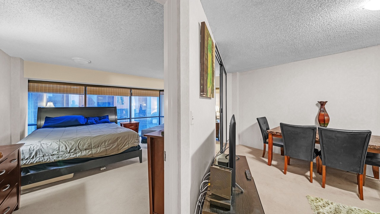 Photo of Bedroom in Downtown Honolulu