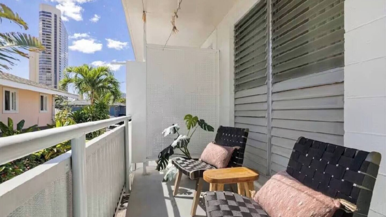 Photo of Outdoor in McCully - Moiliili