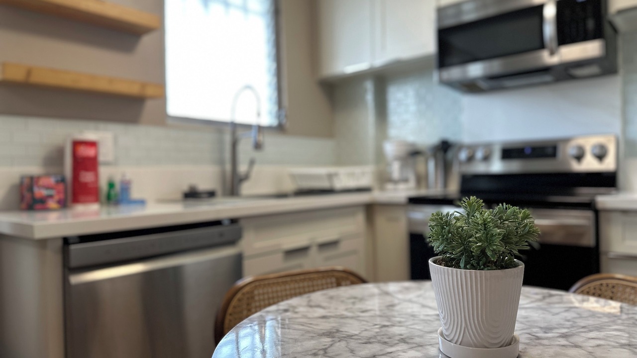 Photo of Kitchen in McCully - Moiliili