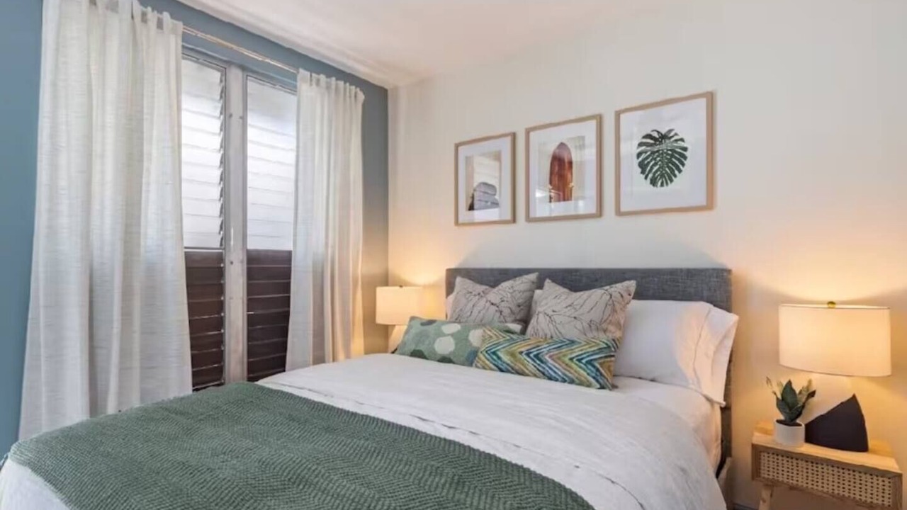 Photo of Bedroom in Diamond Head - Kapahulu - St. Louis