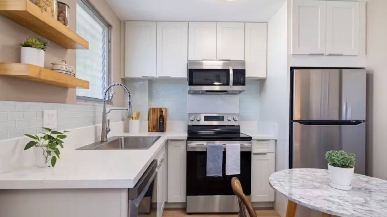 Photo of Kitchen in Diamond Head - Kapahulu - St. Louis